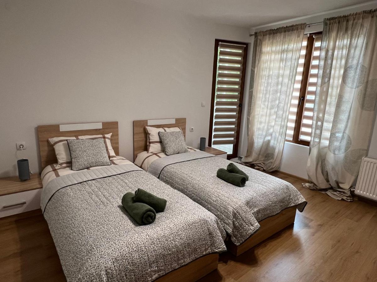 Top Center Apartment In Veliko Tŭrnovo Eksteriør bilde