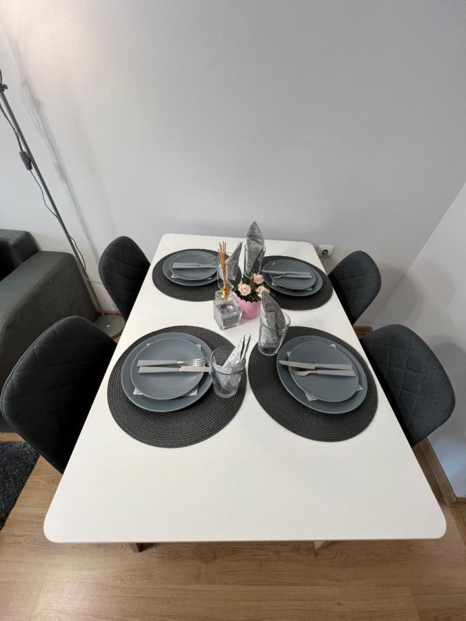 Top Center Apartment In Veliko Tŭrnovo Eksteriør bilde